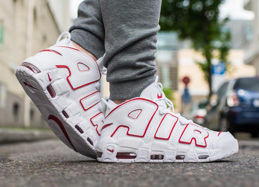 nike air more uptempo 720 on feet