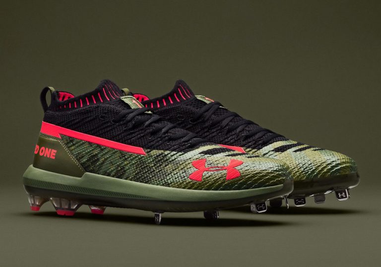 Crampons de Baseball Under Armour Harper 7 Mid RM Jr