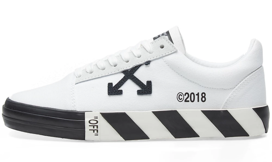 Off-White Low Top Sneaker