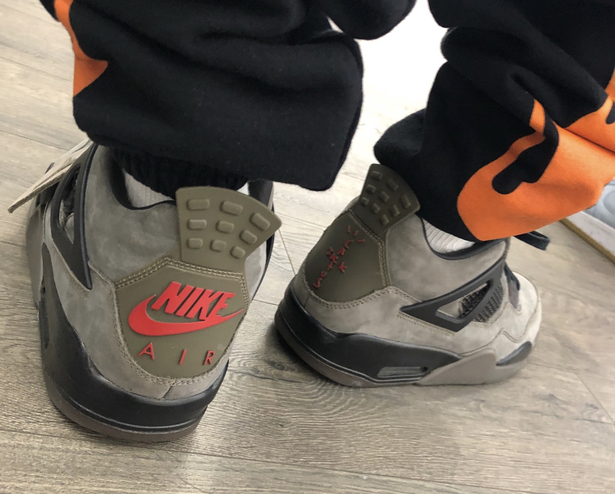 Travis Scott Air Jordan 4 Olive Release 