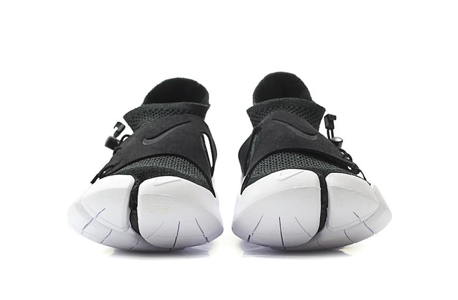 Nike Footscape Flyknit DM Black White AO2611-005