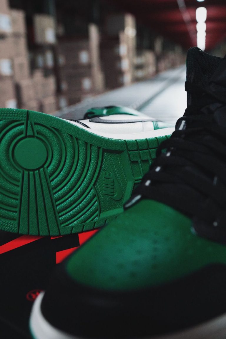 pine green jordan 1 2021