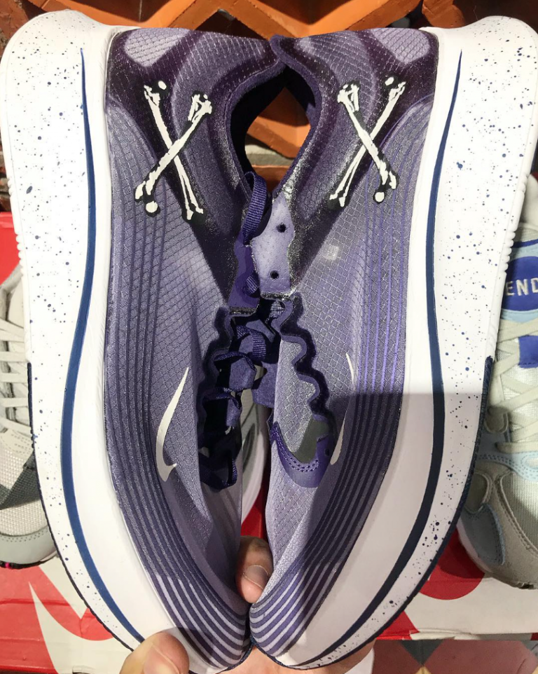 gyakusou x nike zoom fly