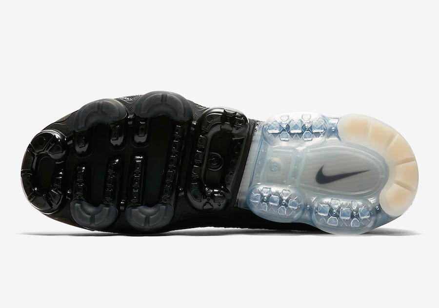 Nike Air VaporMax Moc 2 Black Light Cream AH7006-002 Release Date