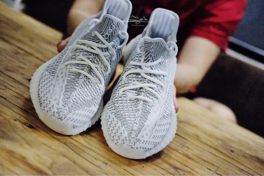 Static adidas Yeezy Boost 350 V2 Release Date