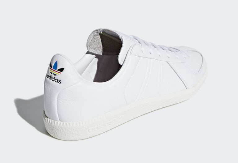Adidas Twinstrike x Oyster Holdings (Cloud White/ Off White/ | Kixify Marketplace