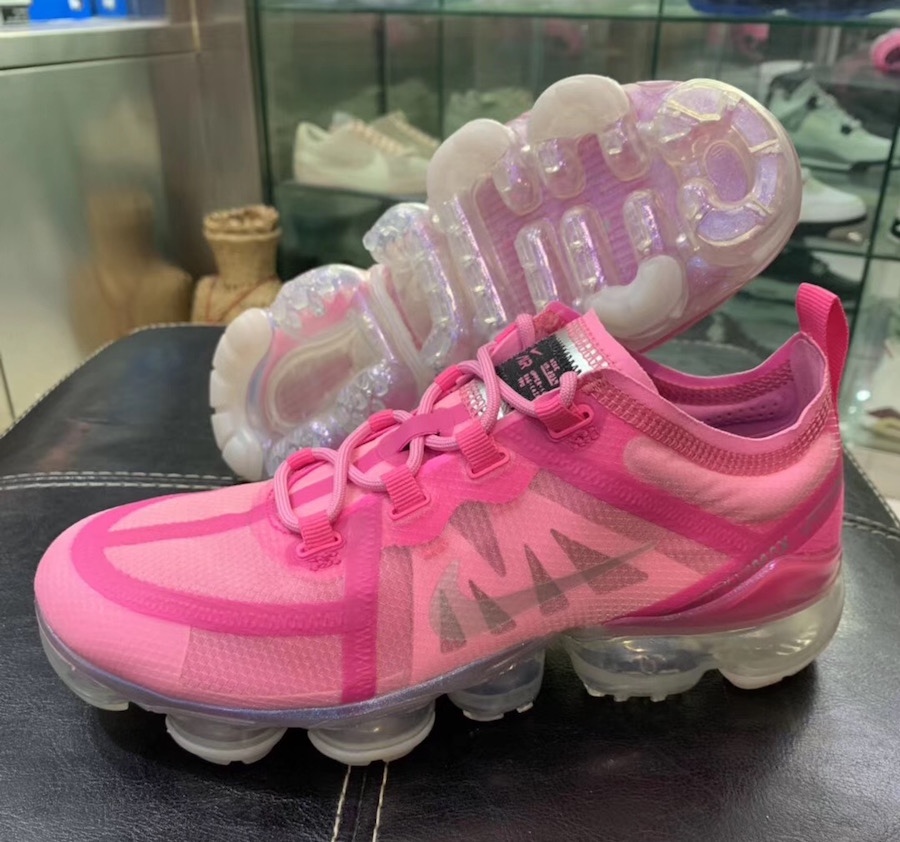 pink nike vapormax 2019