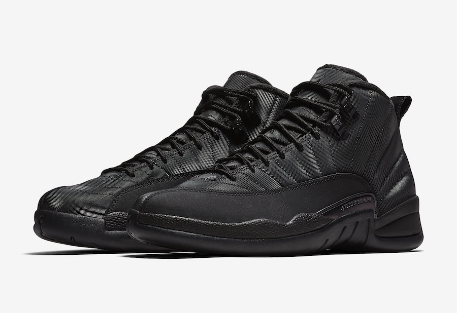 Air Jordan 12 Winterized Black 