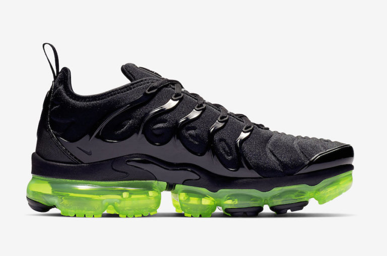 Nike Air VaporMax Plus Black Volt 924453-015 Release Date - SBD