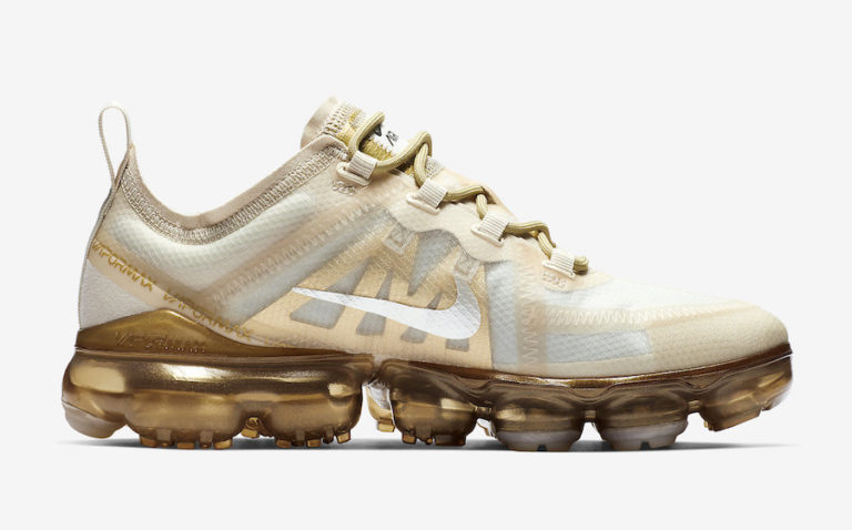 womens gold vapormax