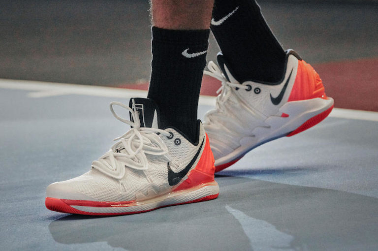 nike vapor x kyrie