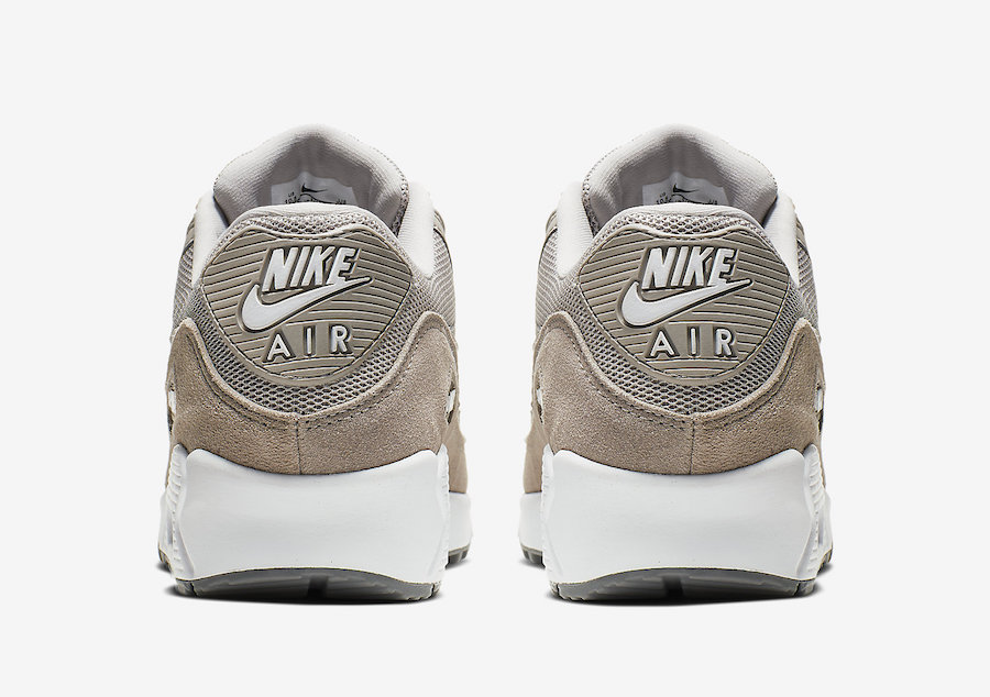 Nike Air Max 90 AJ1285-204 Release Date