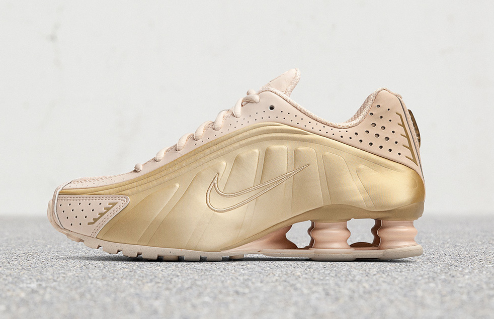 Nike WMNS Shox Gold Release Date