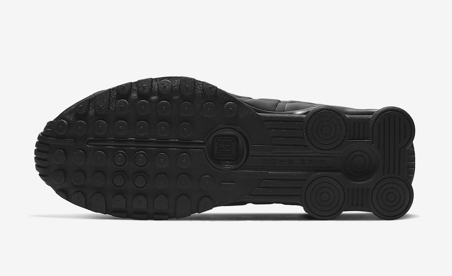 Nike Shox R4 Triple Black 104265-044 Release Date - SBD