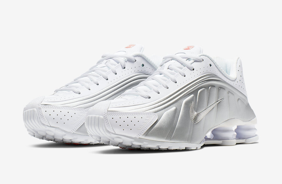 Nike Shox R4 White Metallic Silver 