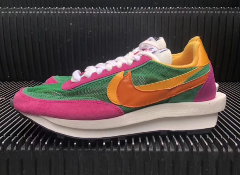 pink and green nike sacai