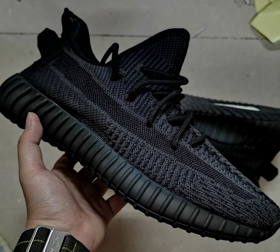 yeezy boost all black