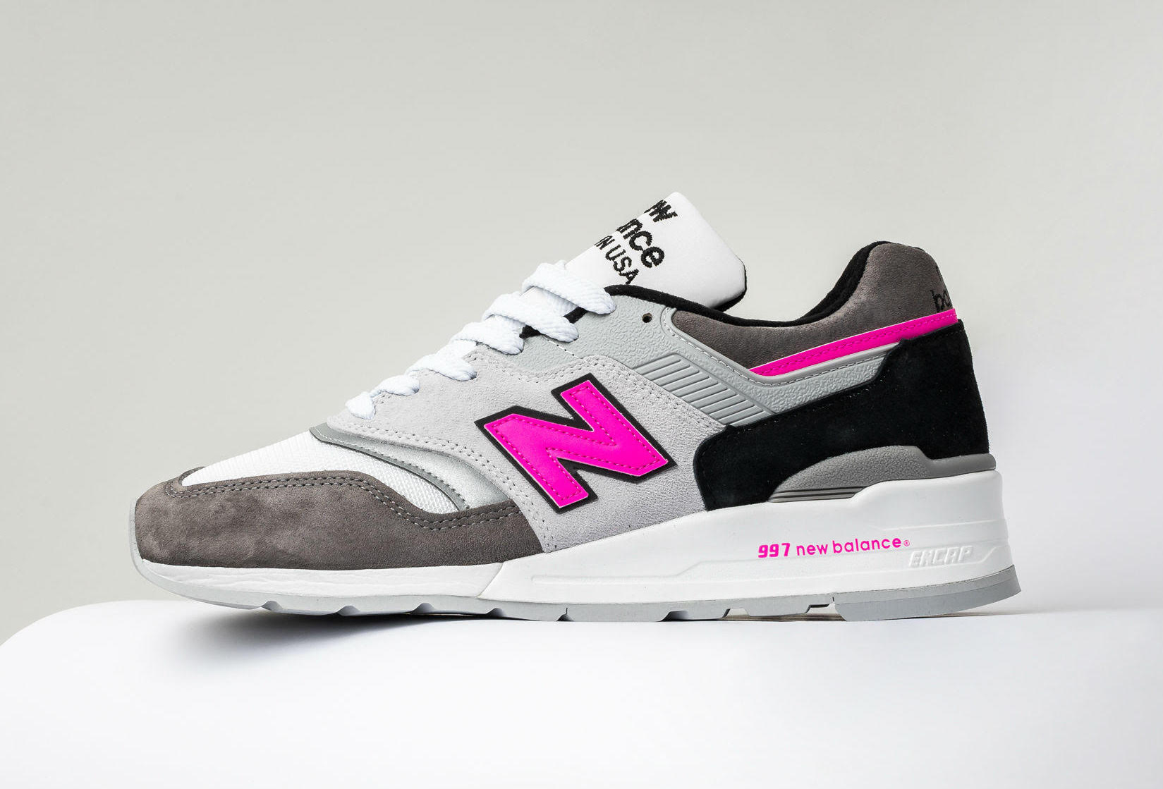New Balance M997 LBK Grey Pink Release Date - Sneaker Bar Detroit
