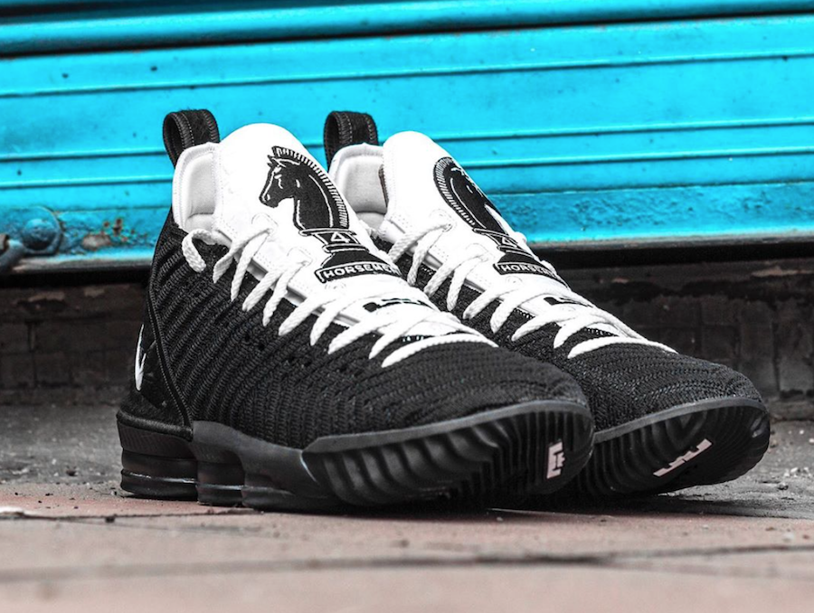 レブロン lebron james NIKE LEBRON 16