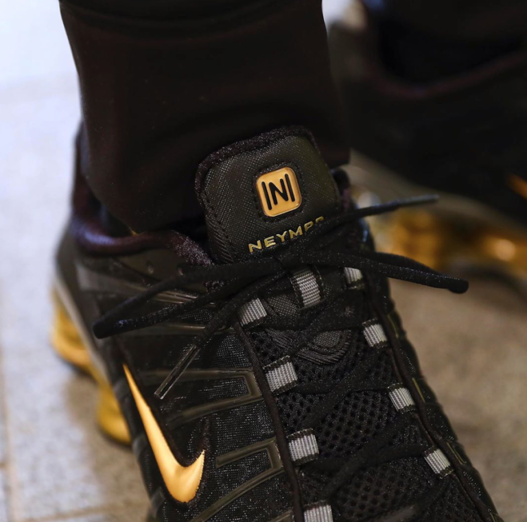 nike shox tl neymar jr black metallic gold