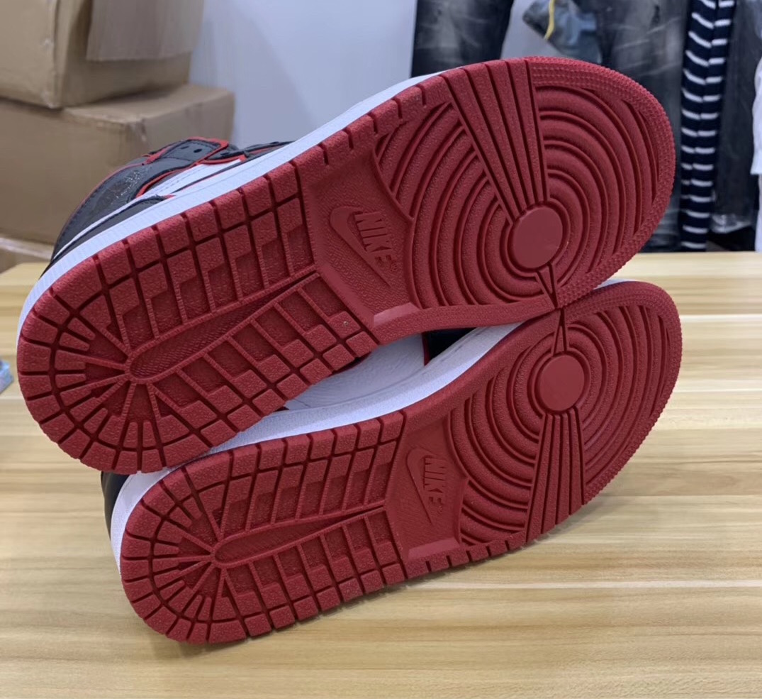 Air Jordan 1 Meant To Fly 555088-062 Release Date