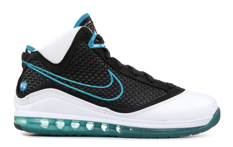 lebron 7s red carpet