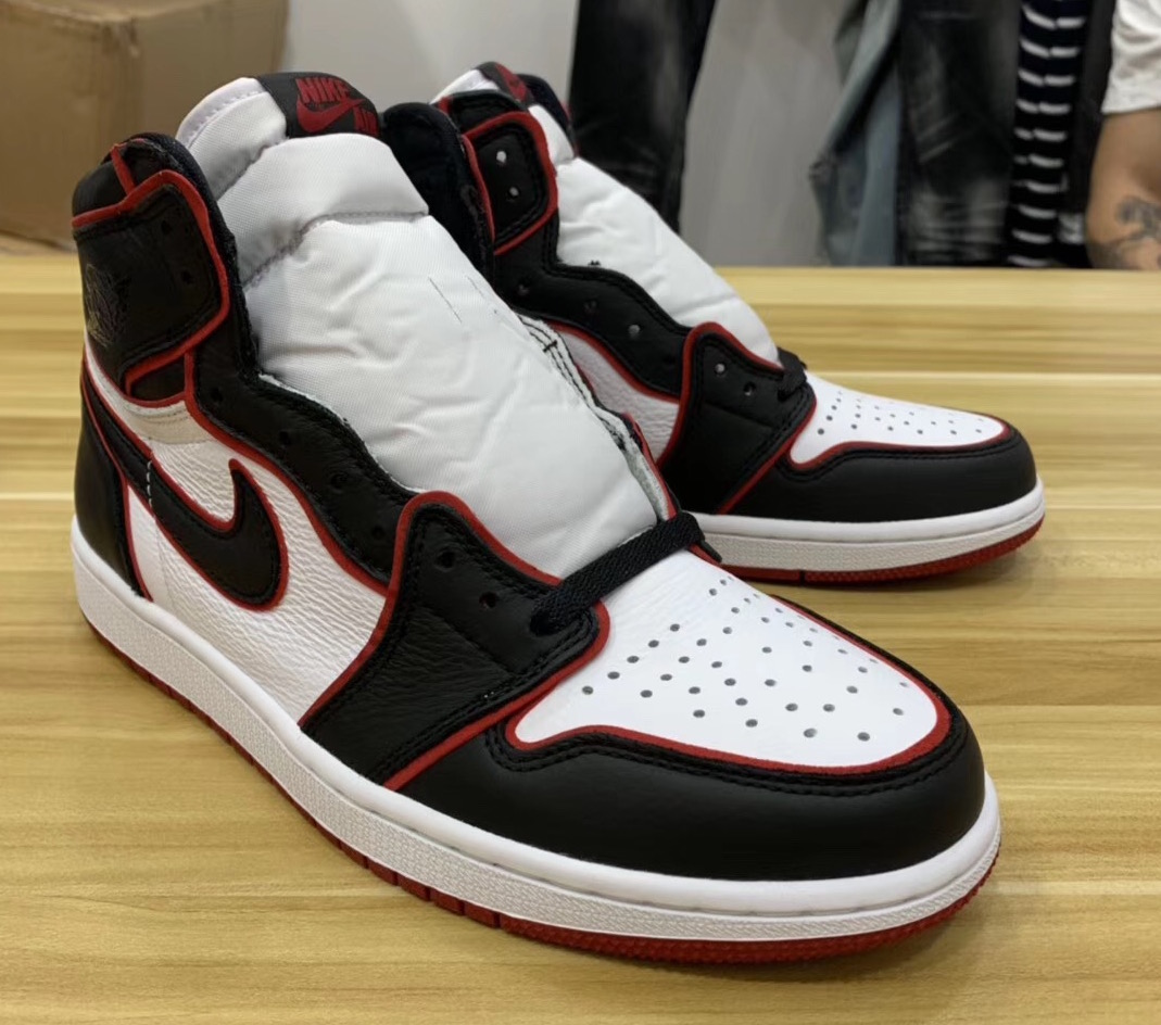 Air Jordan 1 Bloodline 555088-062 Release Date - Sneaker Bar Detroit مقلاة المكرونه