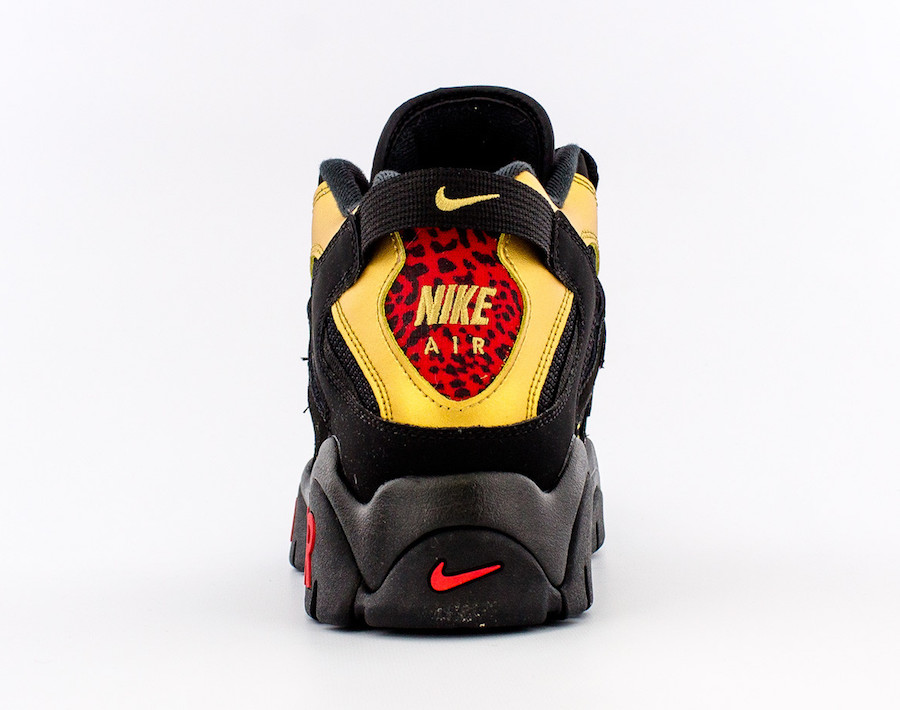 Nike Air Barrage Mid 49ers CT1573-700 