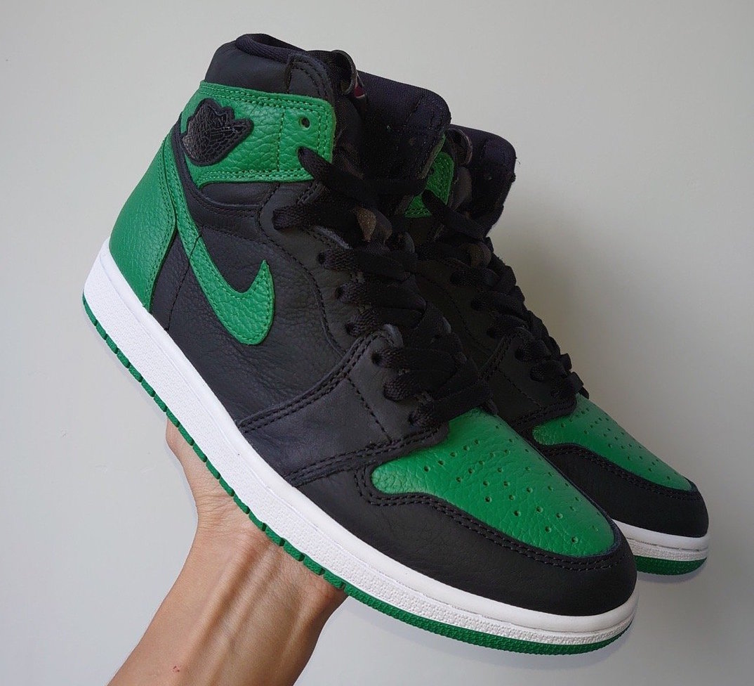 jordan 1 pine green retail