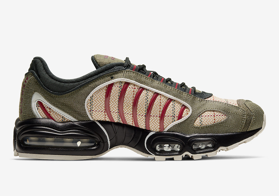 Nike Air Max Tailwind 4 CT1197-001 Release Date