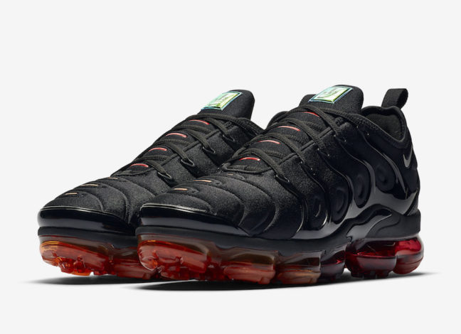 nike vapormax plus colorway