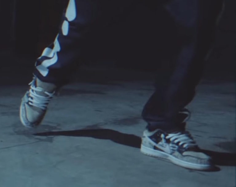 travis scott undefeated dunk
