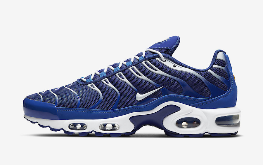 Nike Air Max Plus Appears in Classic 