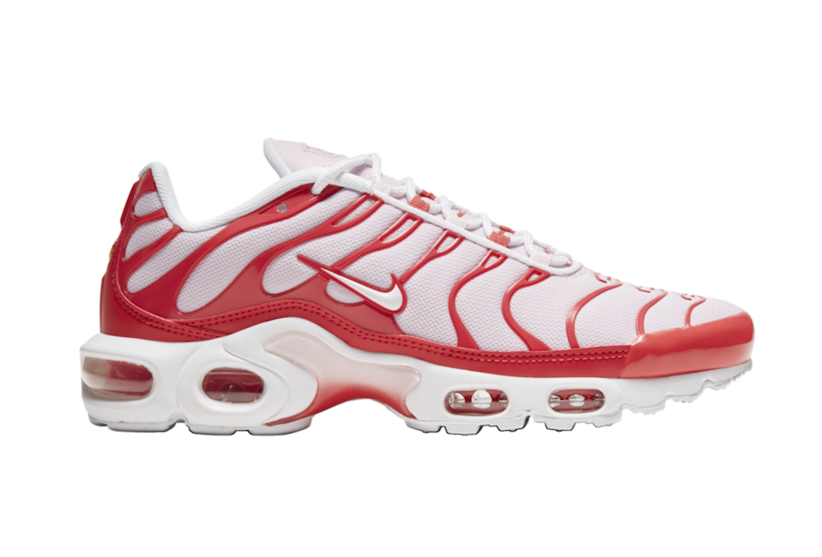 nike air max plus pink and blue
