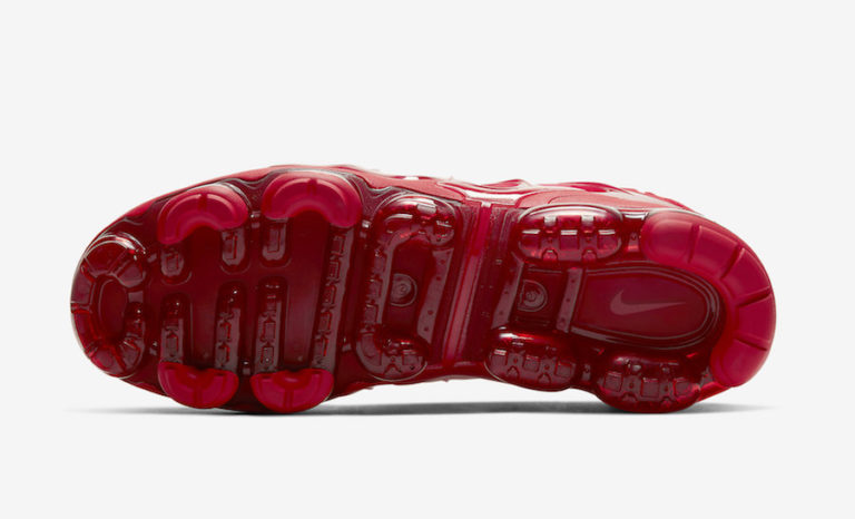 Nike Air VaporMax Plus Red CW6973-600 Release Date - SBD