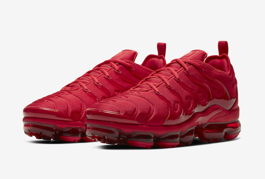 Nike Air VaporMax Plus Red CW6973-600 Release Date