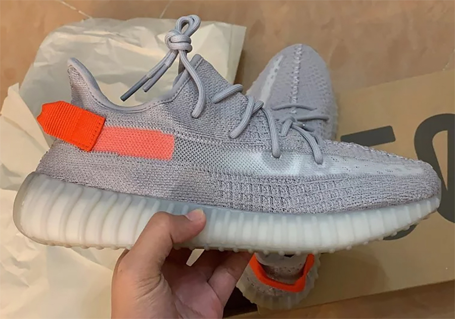 adidas Yeezy Boost 350 V2 Tail Light FX9017 Release Date - SBD