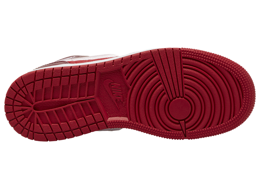 Air Jordan 1 Mid Red Quilt AV5174-600 Release Date