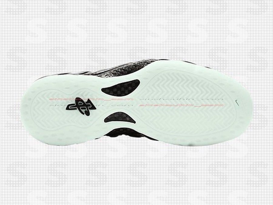 Nike Air Foamposite One Black Glow Release Date