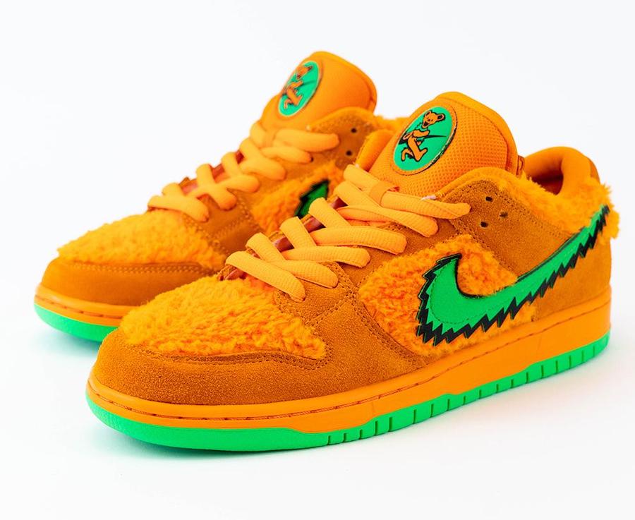 grateful dead bears nike sb dunk low