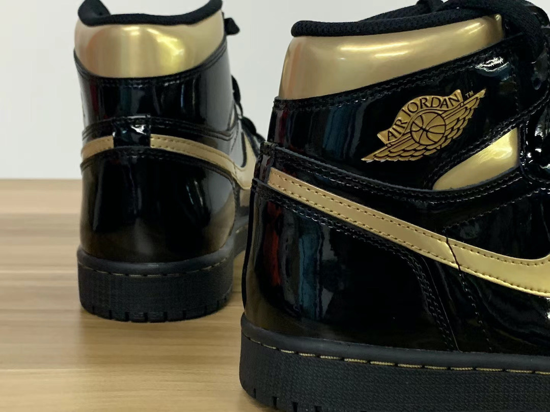 Air Jordan 1 Patent Leather Black Gold 555088-032 Release Date Pricing
