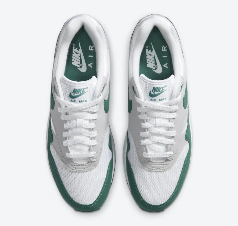 air max 1 evergreen stockx