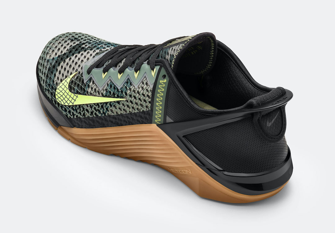 Nike Metcon 6 FlyEase Release Date