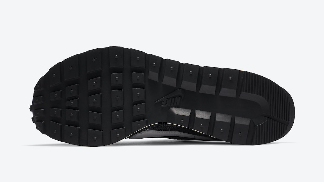 Sacai Nike VaporWaffle Black CV1363-001 Release Date