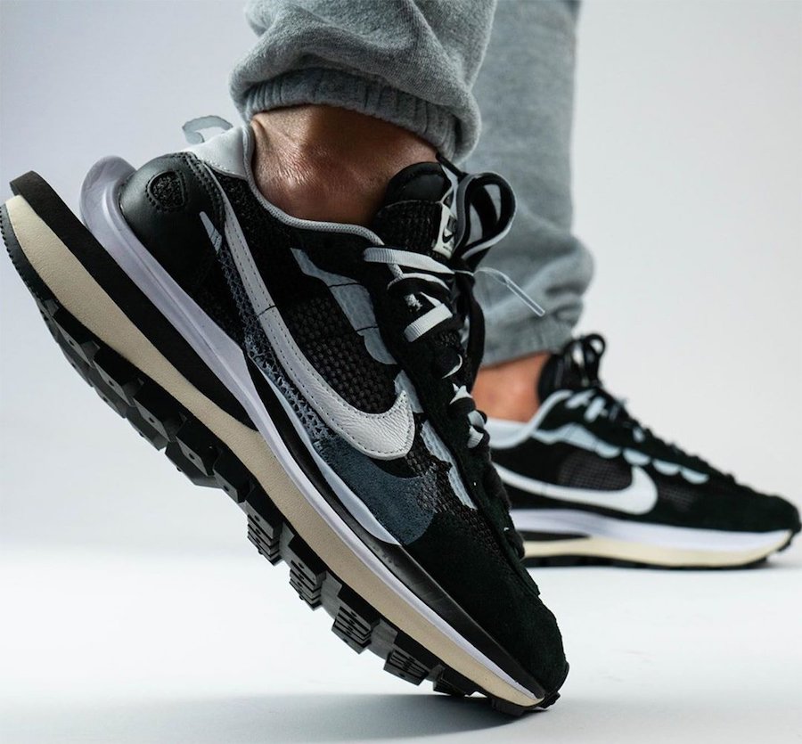 sacai Nike VaporWaffle Black White CV1363-001 Release Date On-Feet