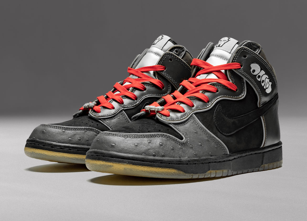 nike dunks mf dooms