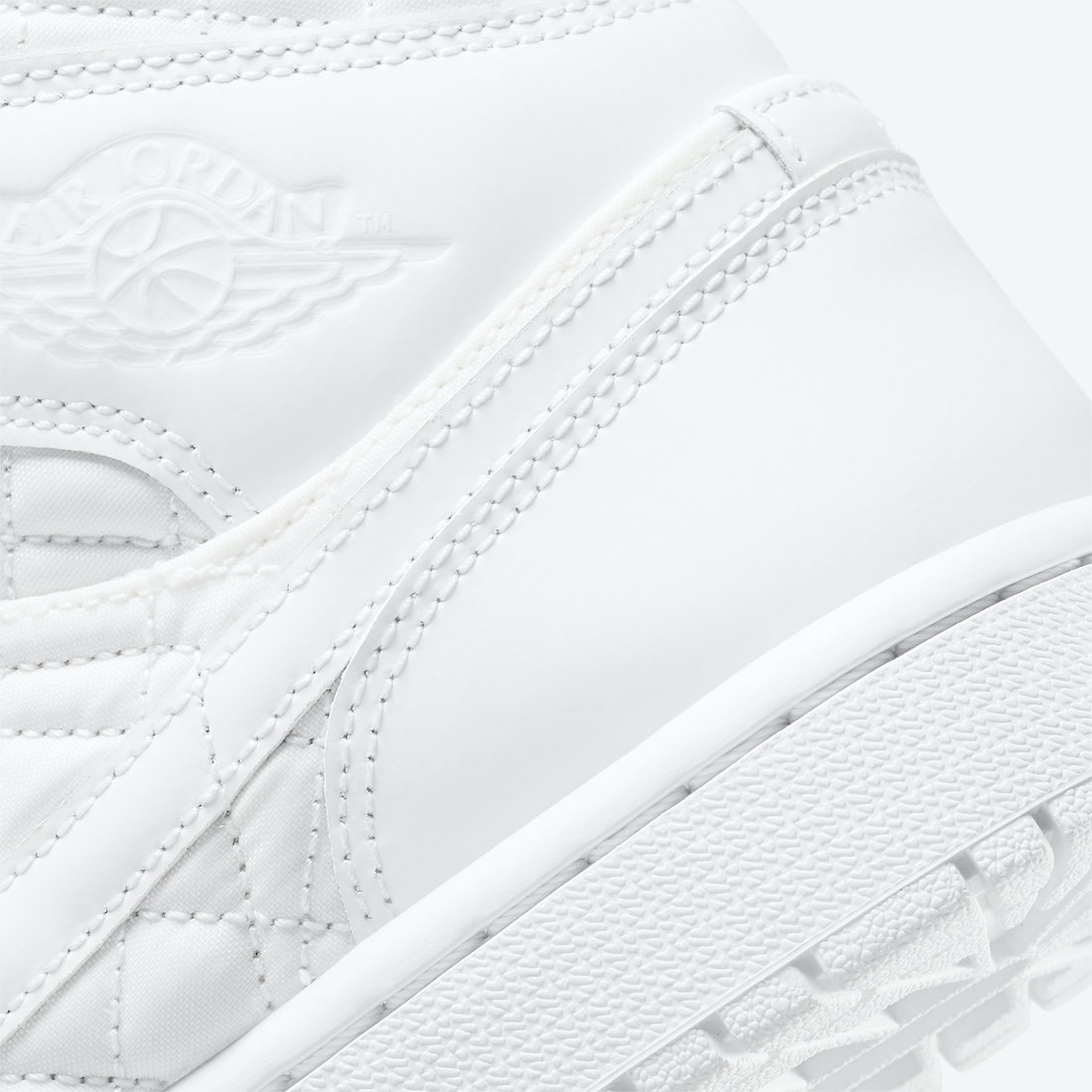 Air Jordan 1 Mid White Quilted DB6078-100 Release Date