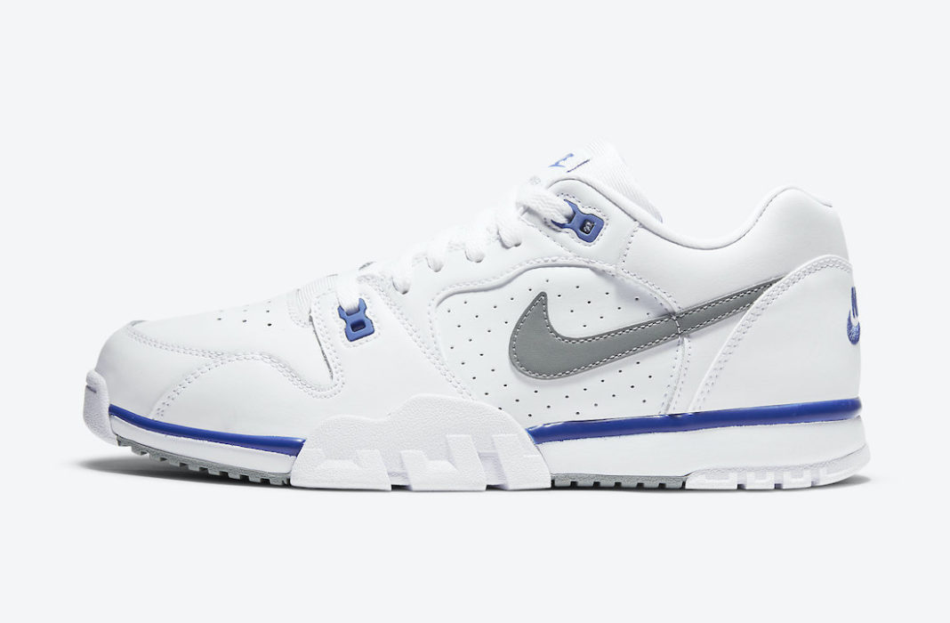 nike air trainer low white blue