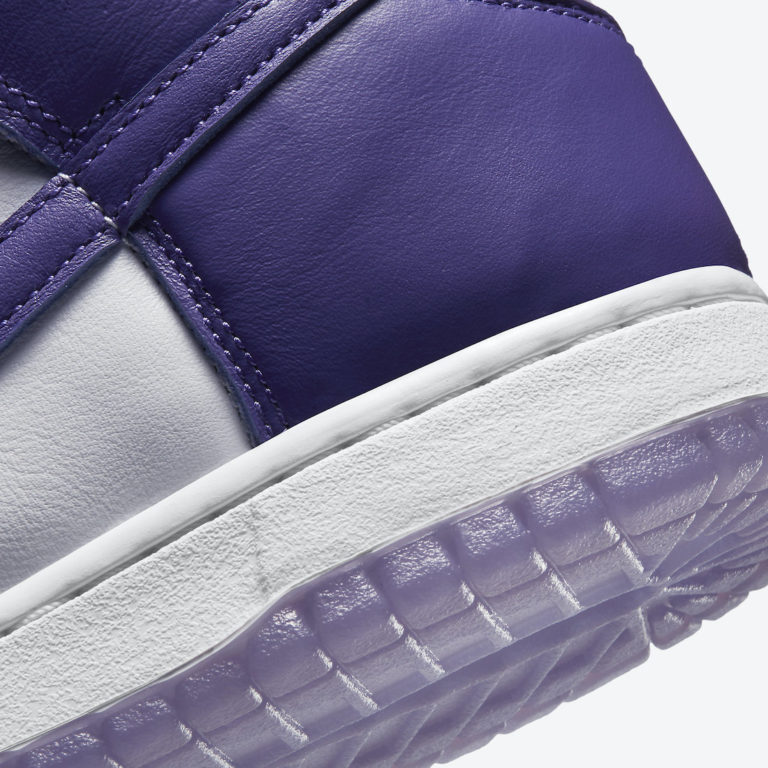 varsity purple dunks on feet