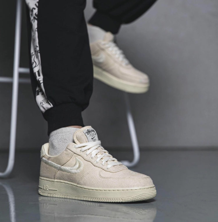 tan stussy af1